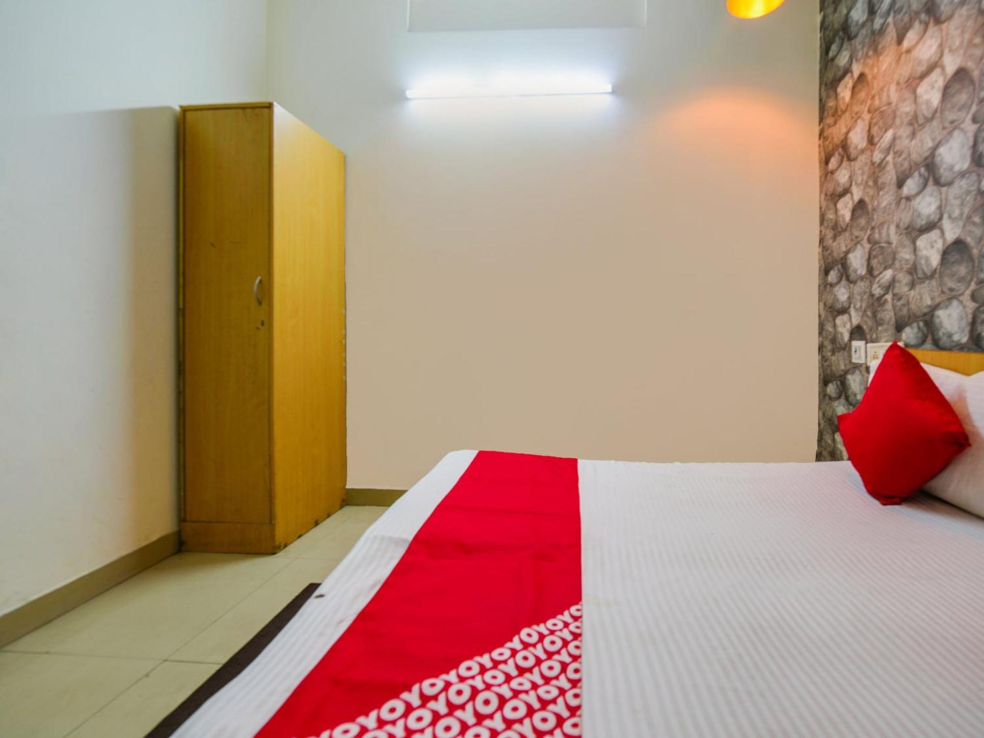 Hotel O Unique Delhi Home Stay Neu-Delhi Exterior foto